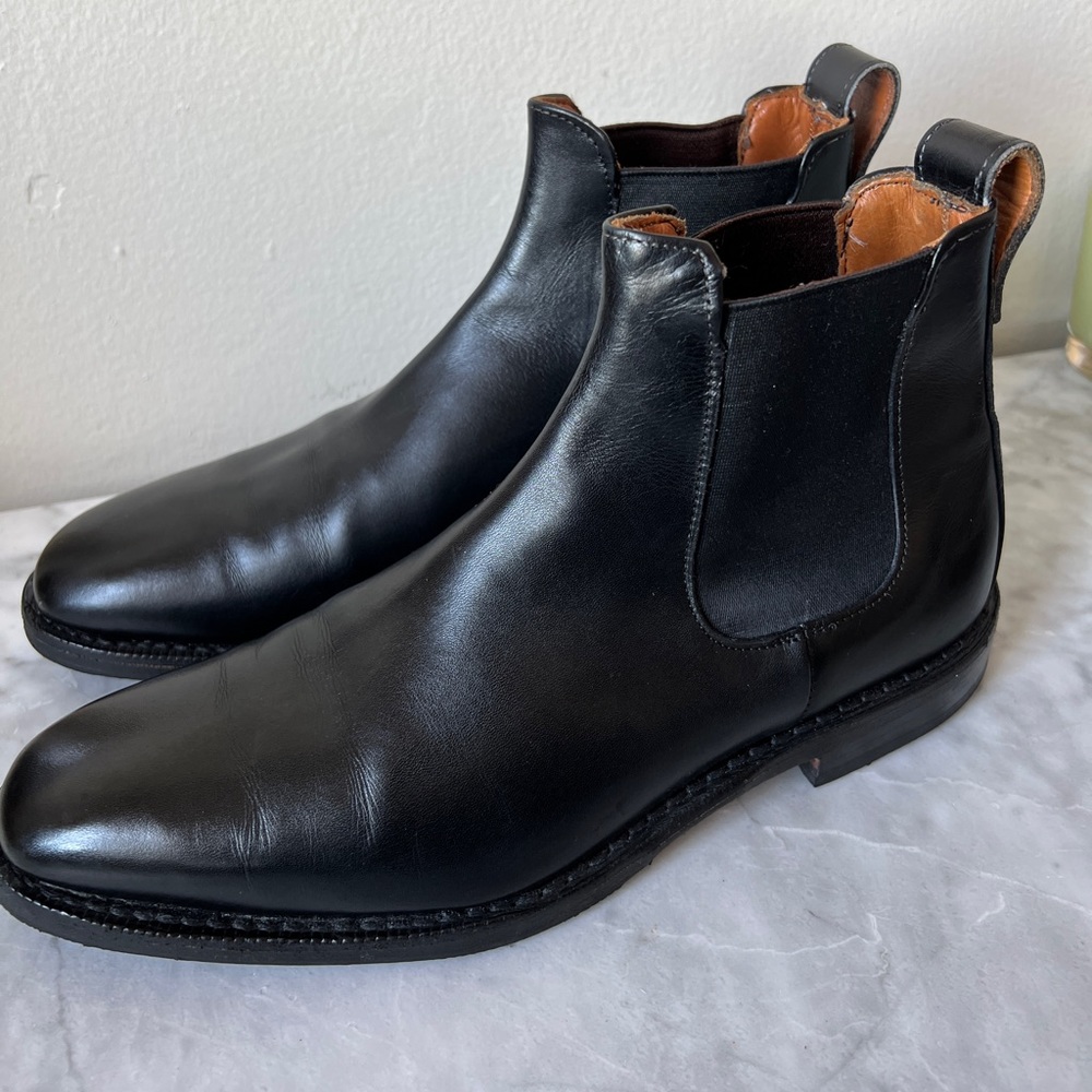 Allen Edmonds Liverpool Chelsea Dress Boots - Men’s size 8